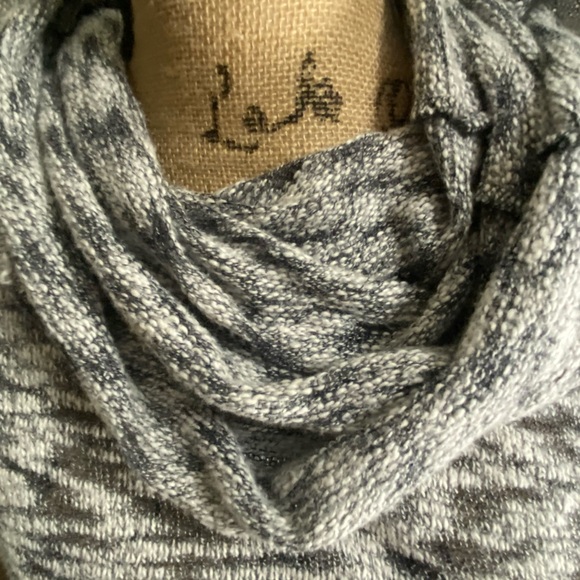 Free People Cowl Neck Crop - Picture 7 of 8